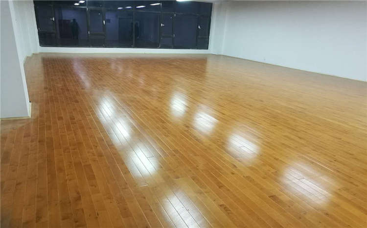 福建进口运动木地板施工方案