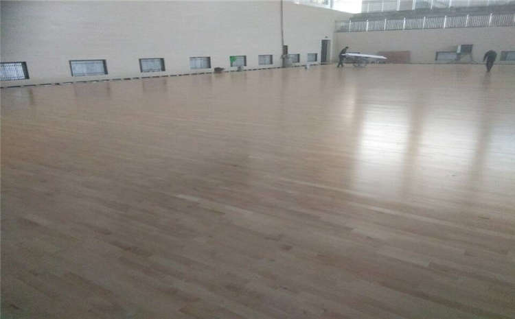 福建体育运动木地板施工团队