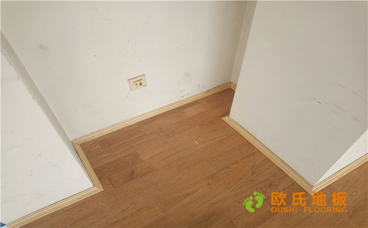 科学院计算技术研究所篮球馆木地板