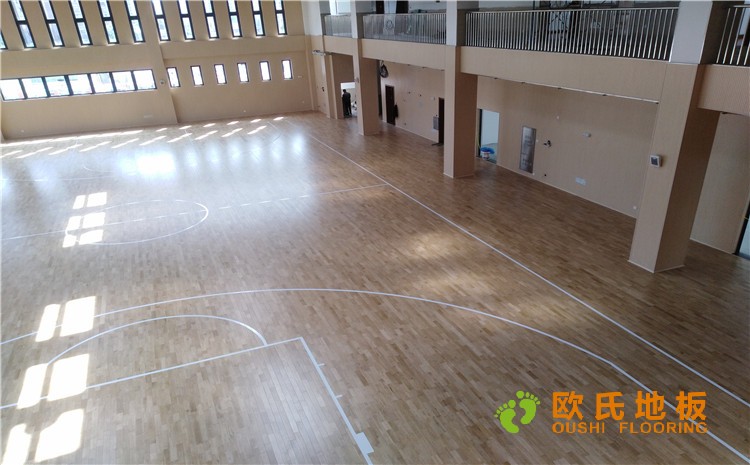 上海嘉定区小学体育馆木地板案例