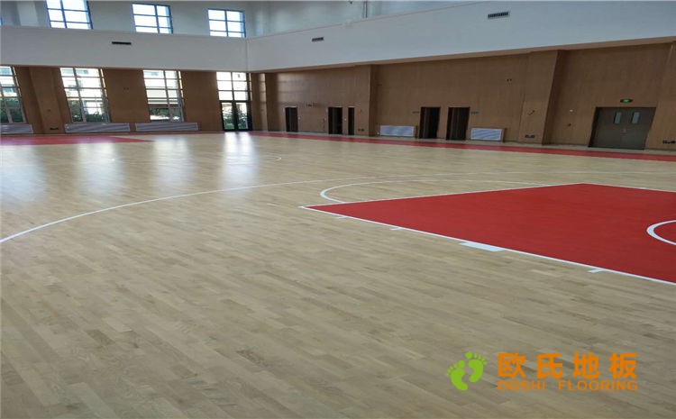 吉林梅河口市中心医院舞台加篮球馆木地板项目