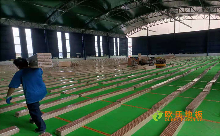 湖北武汉体育馆单龙骨结构木地板案例